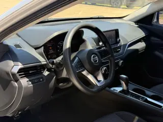 2022 Nissan Altima S FWD