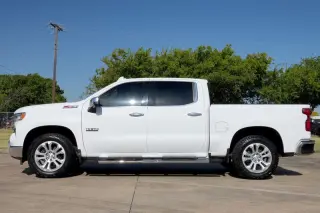 2022 Chevrolet Silverado 1500 4WD Crew Cab Short Bed LTZ