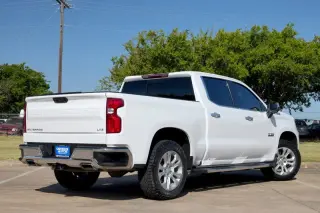 2022 Chevrolet Silverado 1500 4WD Crew Cab Short Bed LTZ