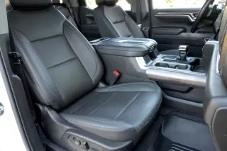 2022 Chevrolet Silverado 1500 4WD Crew Cab Short Bed LTZ