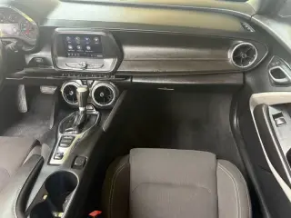 2020 Chevrolet Camaro RWD Convertible 1LT