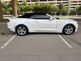 2020 Chevrolet Camaro RWD Convertible 1LT