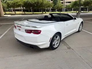 2020 Chevrolet Camaro RWD Convertible 1LT