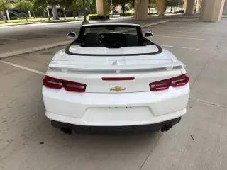 2020 Chevrolet Camaro RWD Convertible 1LT