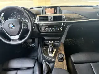 2017 BMW 3 Series 330i