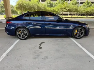 2017 Alfa Romeo Giulia Ti RWD