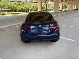 2017 Alfa Romeo Giulia Ti RWD