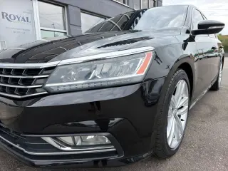 2018 Volkswagen Passat 2.0T SE