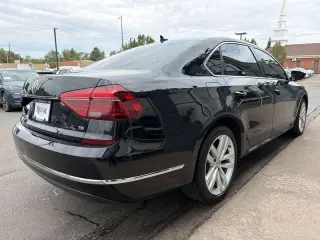2018 Volkswagen Passat 2.0T SE