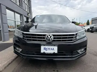 2018 Volkswagen Passat 2.0T SE