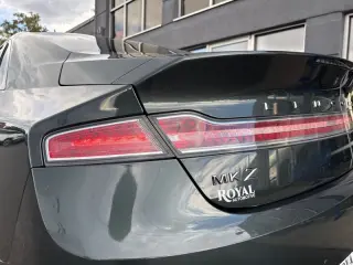 2016 Lincoln MKZ