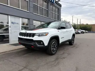 2025 Jeep Compass Trailhawk 4x4