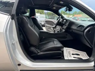 2023 Dodge Challenger SXT AWD Plus