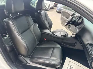 2023 Dodge Challenger SXT AWD Plus