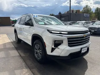 2026 Chevrolet Traverse AWD LT