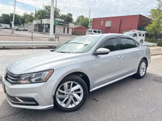 2018 Volkswagen Passat 2.0T SE