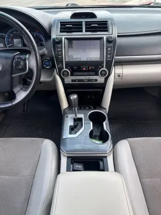 2014 Toyota Camry Hybrid XLE