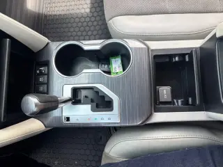 2014 Toyota Camry Hybrid XLE