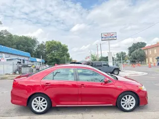 2014 Toyota Camry Hybrid XLE