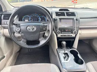 2014 Toyota Camry Hybrid XLE