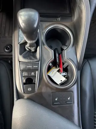2024 Toyota Camry Hybrid SE