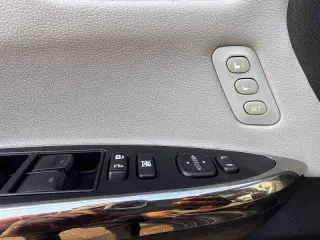 2016 Toyota Avalon Hybrid XLE Premium