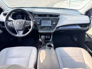 2016 Toyota Avalon Hybrid XLE Premium