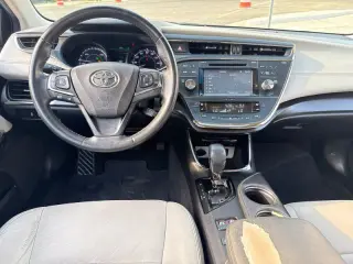 2016 Toyota Avalon Hybrid XLE Premium