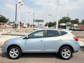 2011 Nissan Rogue SV