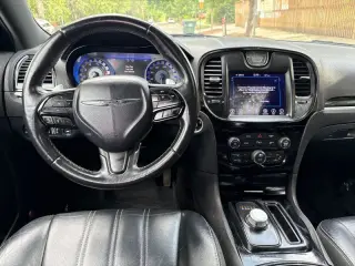 2017 Chrysler 300 300S AWD