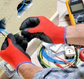 COLMENERO ELECTRICISTA