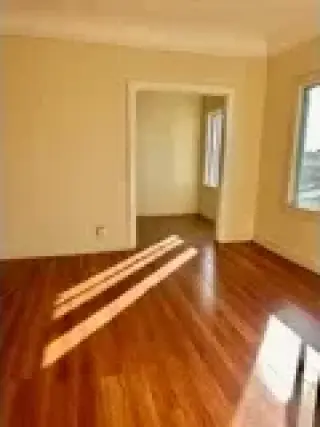 LOS ANGELES ESTUDIO TIPO SENCILLO