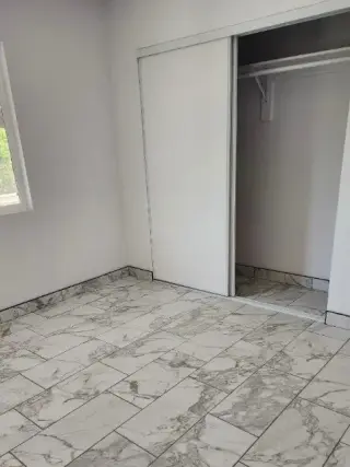 ESTE LOS ANGELES RENTO CASA