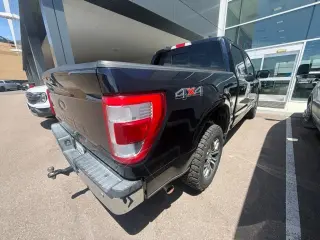 Ford F-150 2021 4x4 Lariat 4dr SuperCrew 5.5 ft. SB