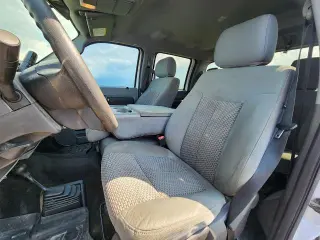 Ford F-250 Super Duty 2016 4x4 XLT 4dr Crew Cab 6.8 ft. SB Pickup