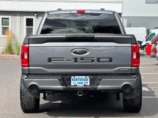 Ford F-150 2023 4x4 XL 4dr SuperCrew 5.5 ft. SB