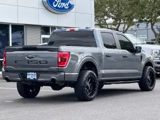 Ford F-150 2023 4x4 XL 4dr SuperCrew 5.5 ft. SB
