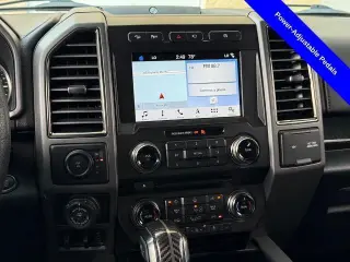 Ford F-150 2018 4x4 Raptor 4dr SuperCrew 5.5 ft SB