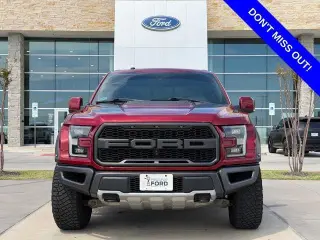 Ford F-150 2018 4x4 Raptor 4dr SuperCrew 5.5 ft SB
