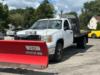 GMC Sierra 3500HD CC 2012 4x2 Work Truck 2dr Regular Cab SWB Chassis