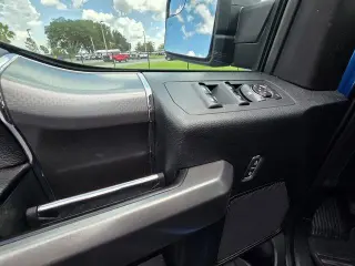 Ford F-150 2015 4x4 XLT 4dr SuperCrew 5.5 ft. SB