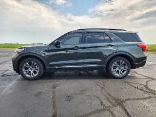 Ford Explorer 2022 AWD XLT 4dr SUV