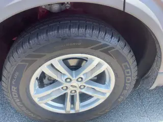 Ford Explorer 2020 AWD XLT 4dr SUV