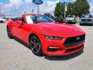 Ford Mustang 2025 EcoBoost Premium convertible 2 de dos lugares.