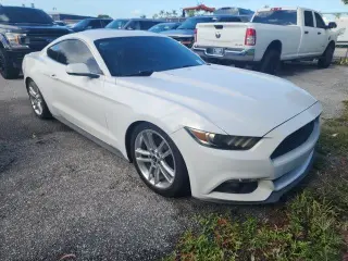Ford Mustang 2016 EcoBoost Premium 2dr Fastback