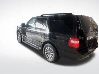 Ford Expedition 2017 4x4 XLT 4dr SUV