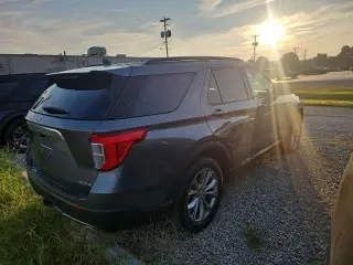 Explorador Ford 2023 AWD XLT 4dr SUV