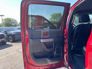 FORD F-150 2015 4x4 PLATINUM 4dr SuperCrew 5.5 ft. SB