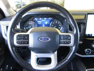 Ford Expedition 2024 4x2 XLT 4dr SUV