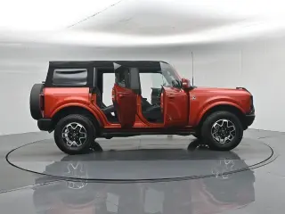 Ford Bronco 2024 4x4 Outer Banks 4dr SUV